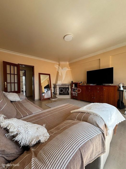 T2 no Centro da Quinta do Conde — 299.990€