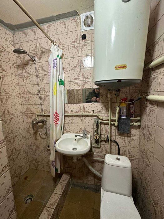 Здається 2 кімнатна квартира в центрі вул. Б. Хмельницького