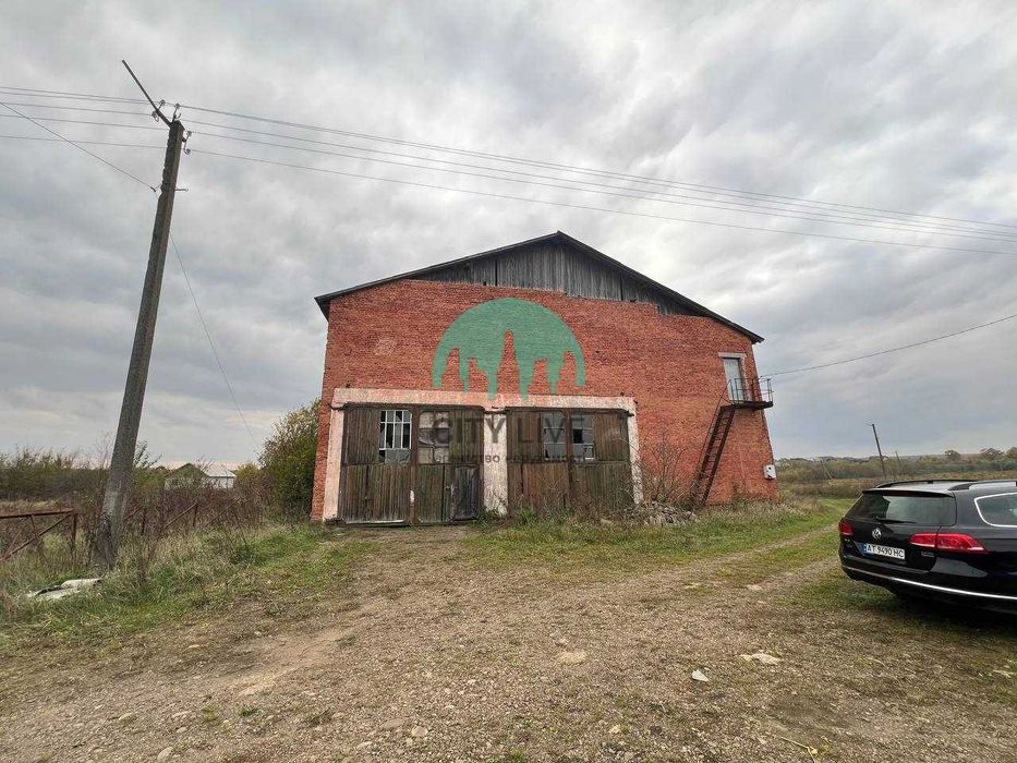 Продається приміщення 857 м2 в с. Комарів, 5 км до траси Н09! (25)