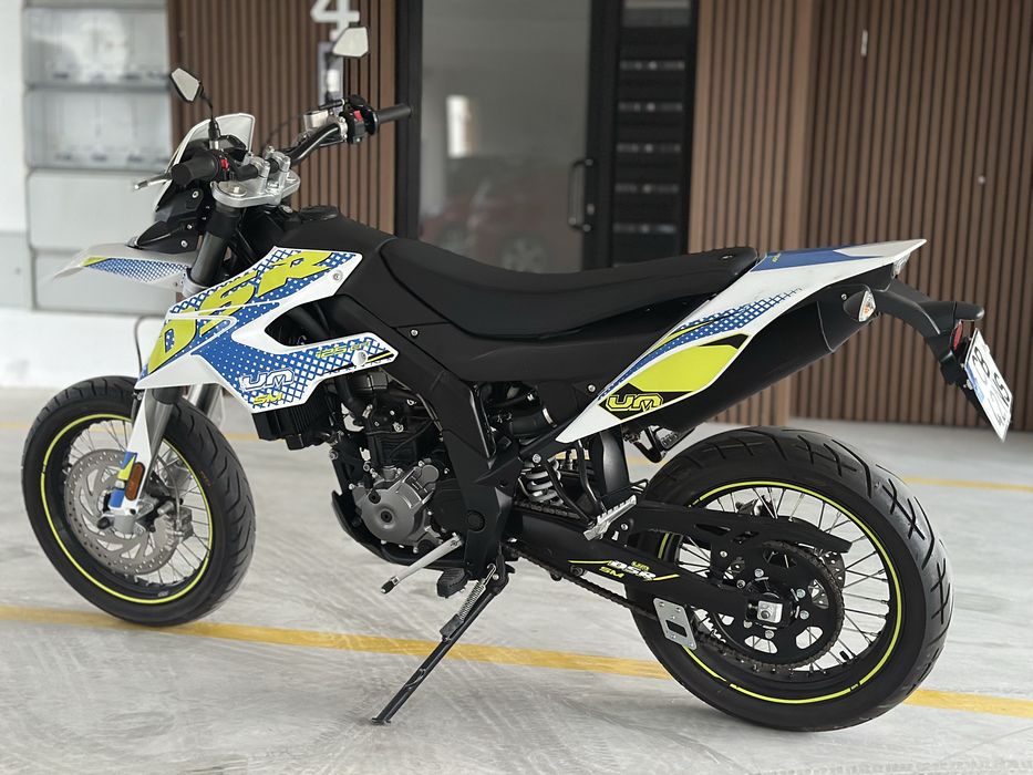 UM DSR SM 125cc - 2026