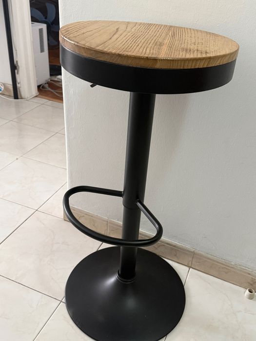 2 Banquetas Alta ajustável Bardder (em aço)