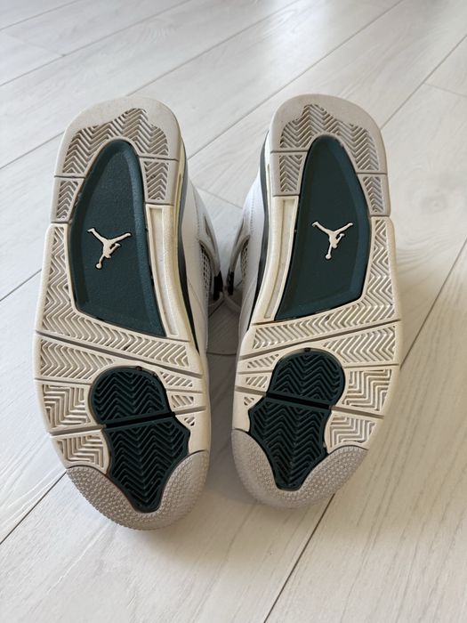 Кросівки Air Jordan 4 Retro