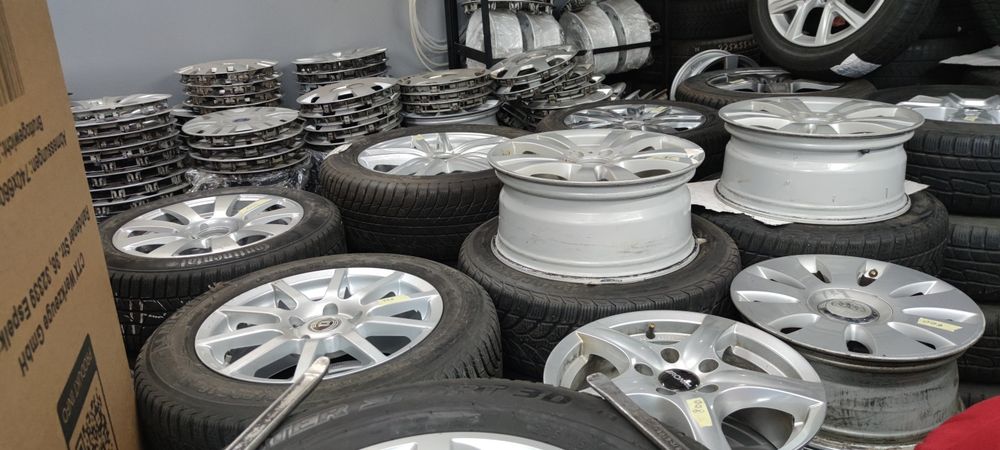 kołpaki SKODA  14TKI 40zł 1szt