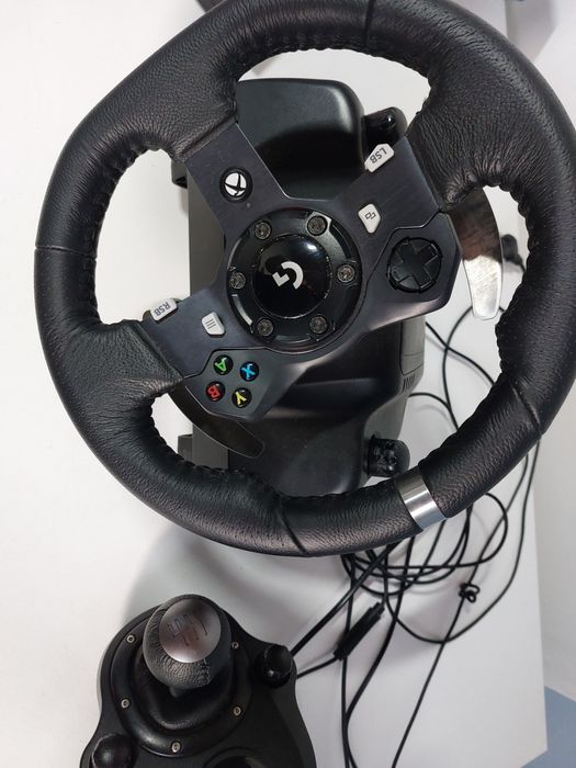 Volante Logitech G29 (e pedais) para PS4/PS5/PC com Garantia Ceira • OLX  Portugal