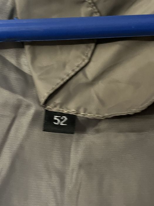 Продам пуховик з утяжками