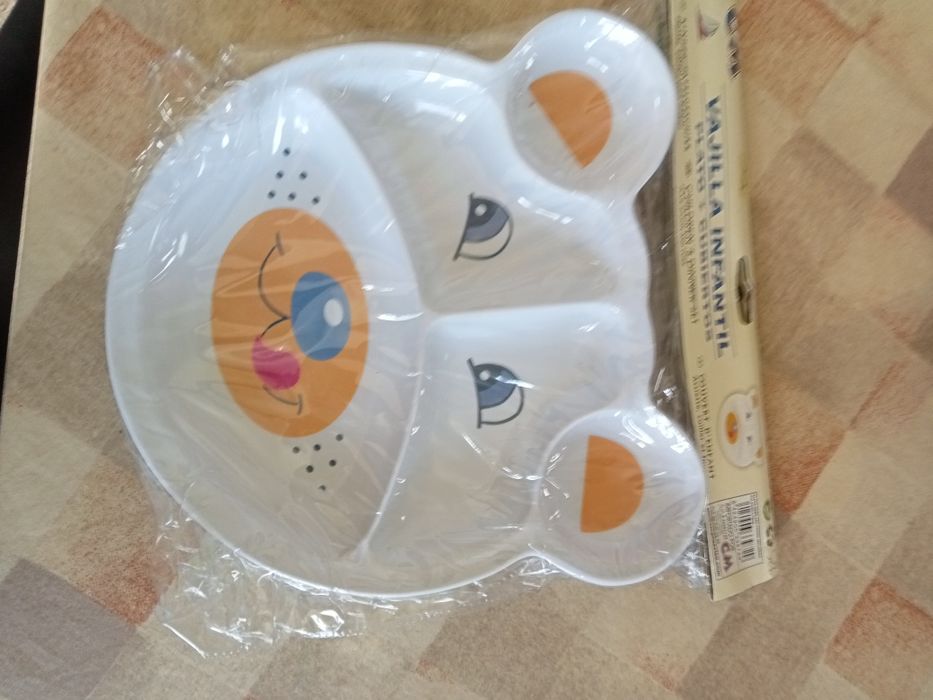 Дітяча тарілка для обіду