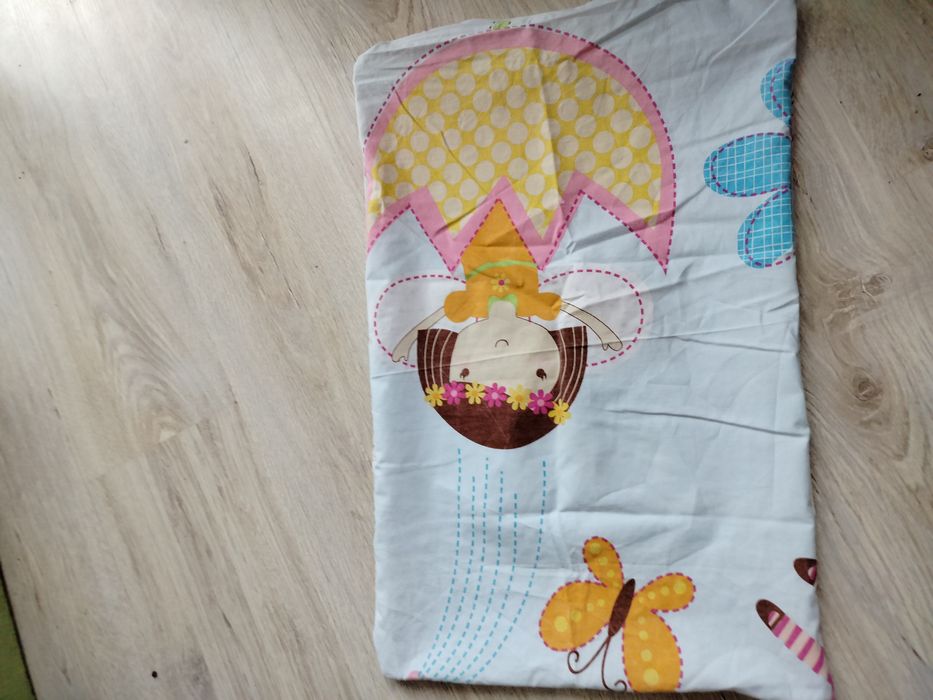 Cztery komplety poscieli 100/135