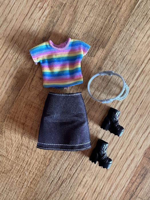 Ubranko akcesoria od Barbie Fashionistas Mattel