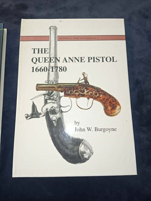 3 livros para colecionadores de armas de fogo antigas - Pistolas