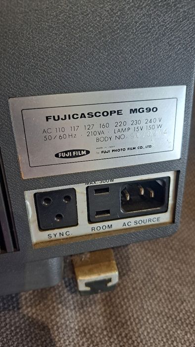 Projetor Fujicascope MG90