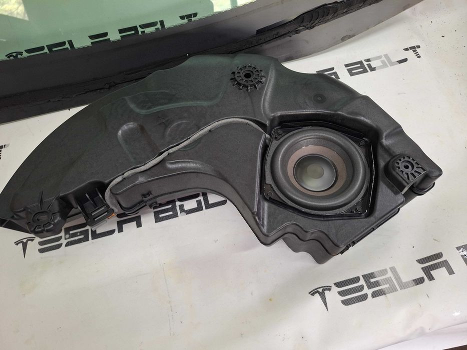 Сабвуфер Chevrolet Bolt EUV 22-23