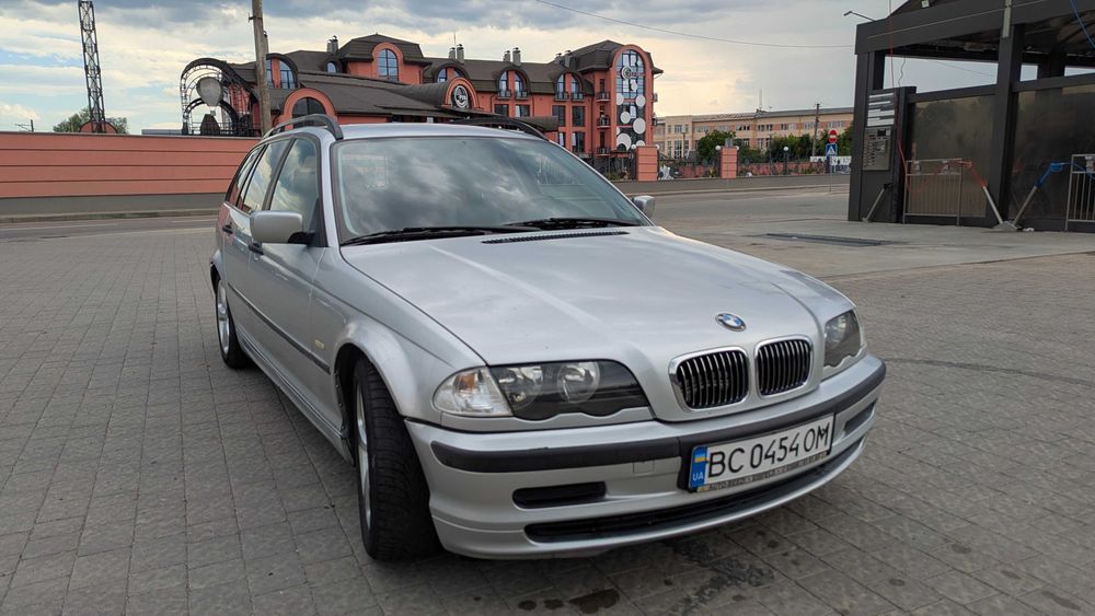 BMW e46 (2000р.)
