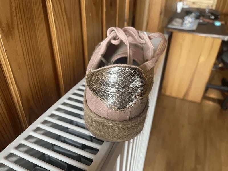 Buty różowe adidasy