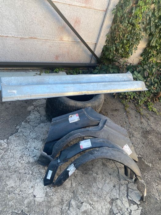 Продам ремонтный комплект арок  порогов