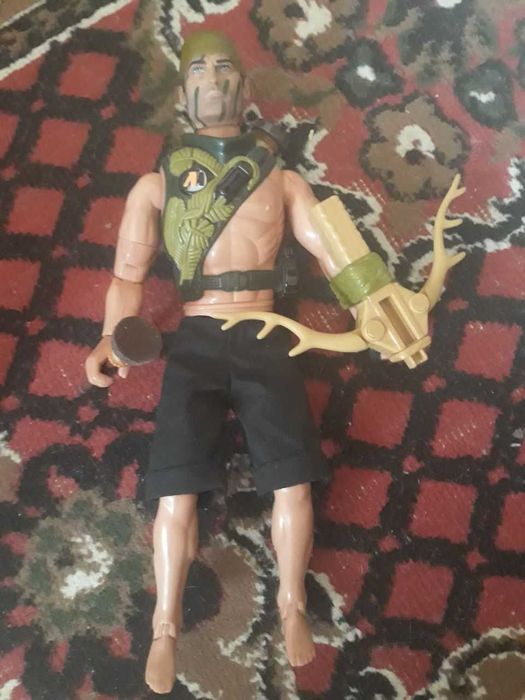 Іграшка Action Man (Екшн Мен), повністю рухлива,з арбалетом з липучкою