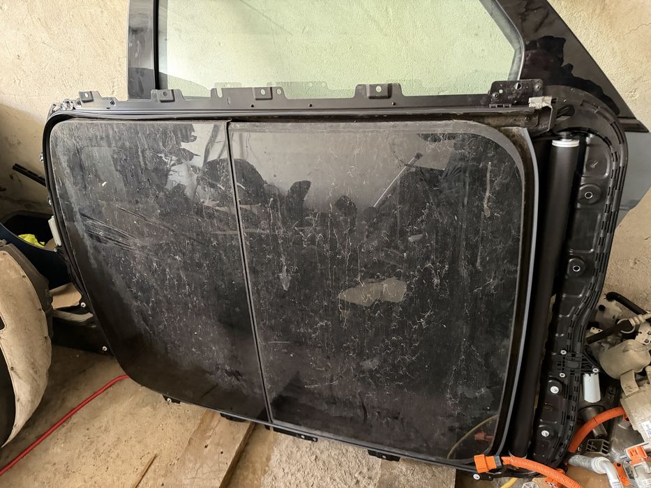 Панорамний дах volvo xc40