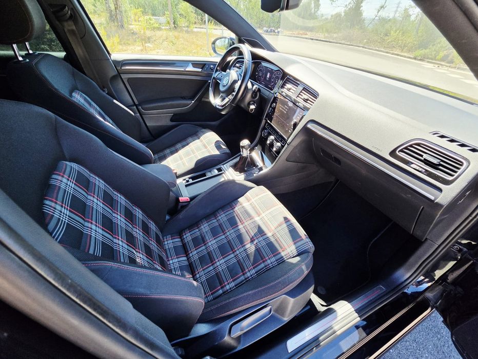Volkswagen Golf 7.5 Gti 2.0 TSI