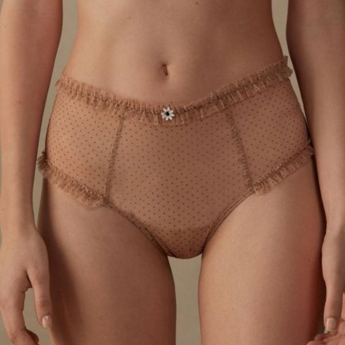 Бисексуалды күйеуі мен әйелі орыс үйдегі