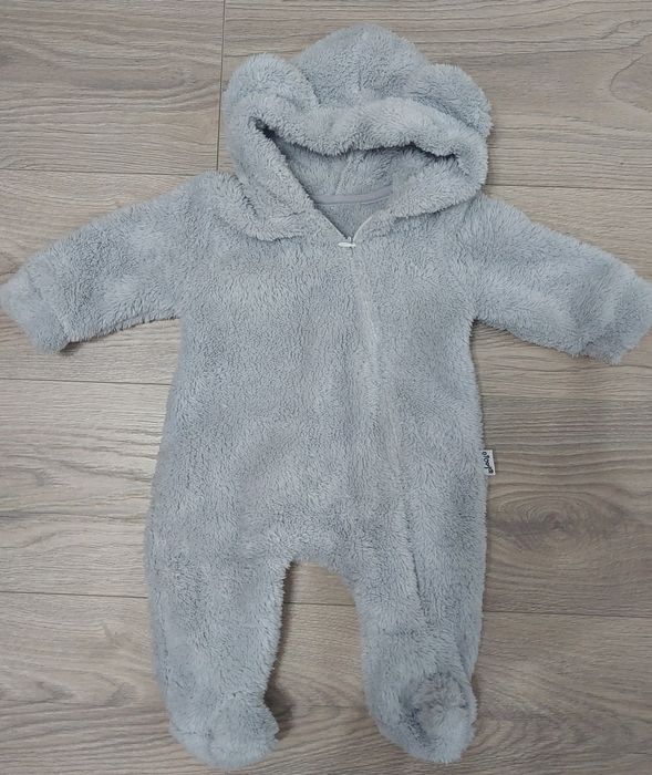 Kombinezon przejściowy dla chłopca rozm. 62