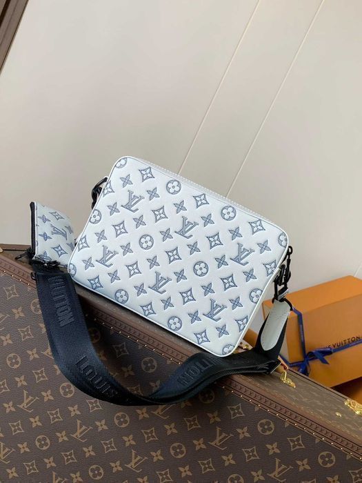 LOUIS VUITTON TRIO 3в1 мужская сумка белая кожаная кожа оригинал