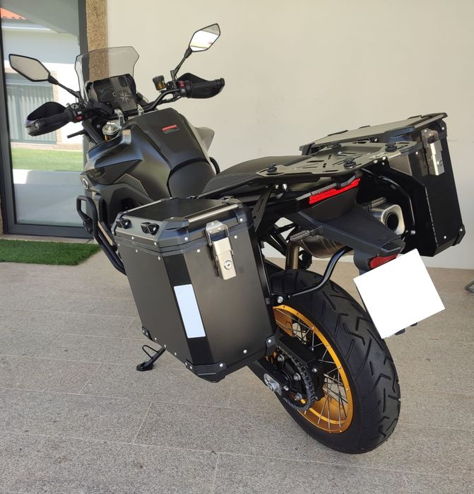 (NOVO) Malas Laterais + Top Case Alumínio/Pretas Voge 900 DSX