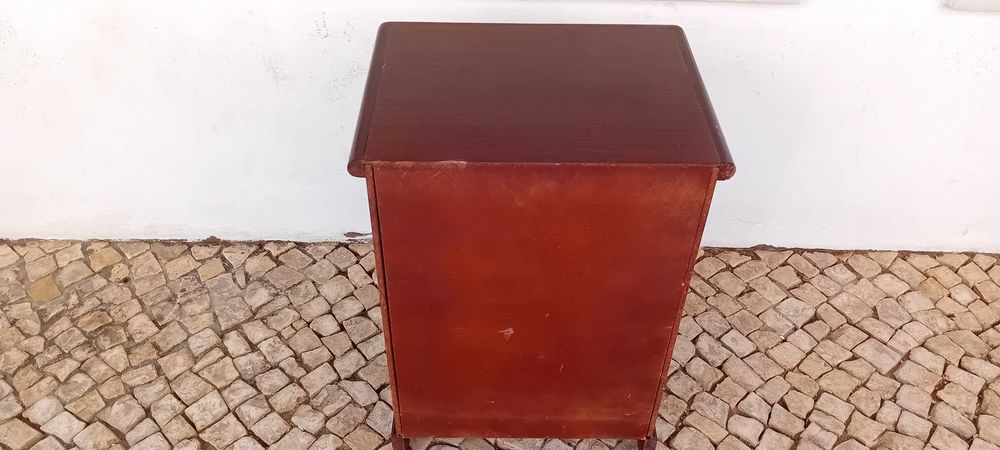 Móvel Alta Qualidade de Madeira Nobre 4 Gavetas!