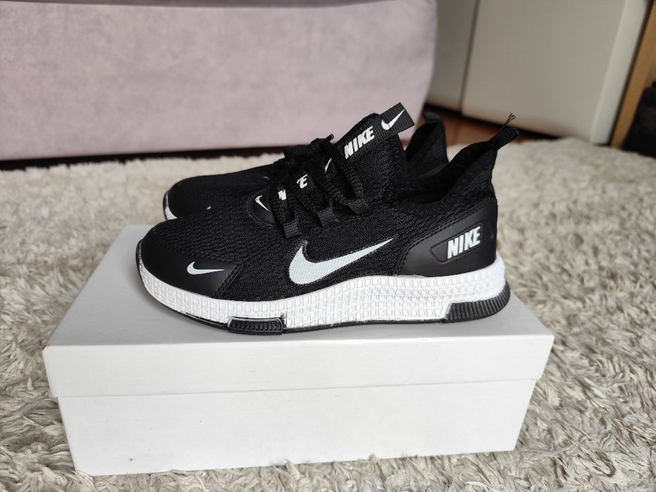 Nowe buty adidasy rozmiar 34 Nike