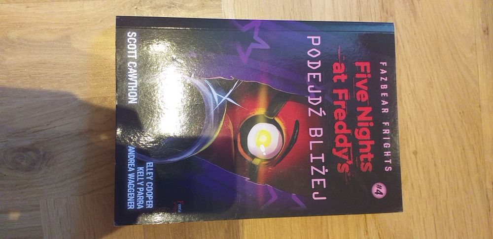 Książki Five Nights at Freddy's