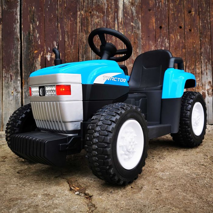 TRAKTOR NEW HOLLAND Ciągnik Elektryczny Naczepa Auto Akumulator ŚWIATŁA LED PILOT DZIECI