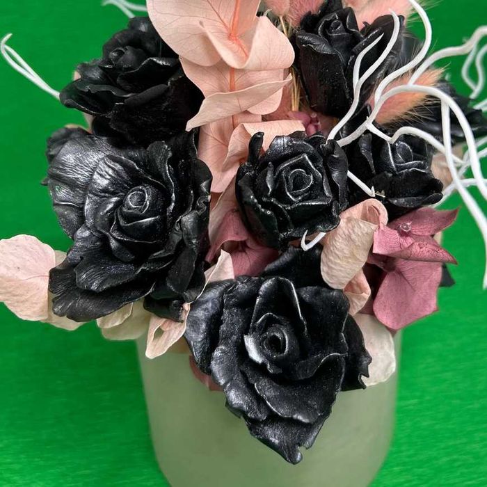 Мильний букет "Чорні троянди" - Елегантність у кожній пелюстці
