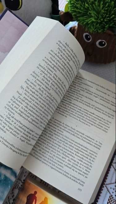 Nora Roberts, Lucinda Riley i inni - 9 współczesnych książek
