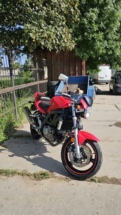 Мот нейкед Suzuki sv 650