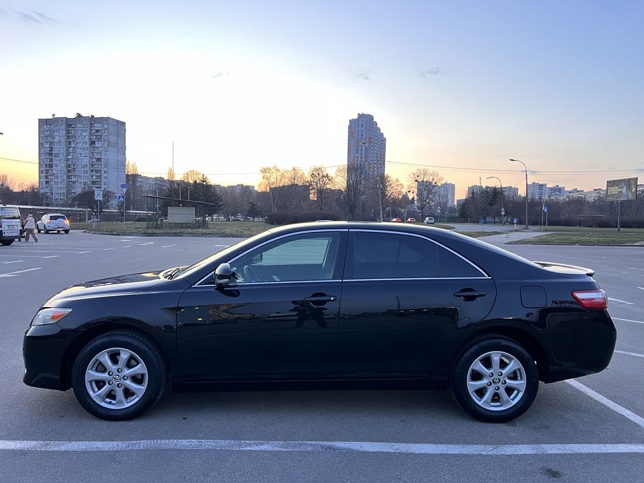Toyota Camry 2009 Official