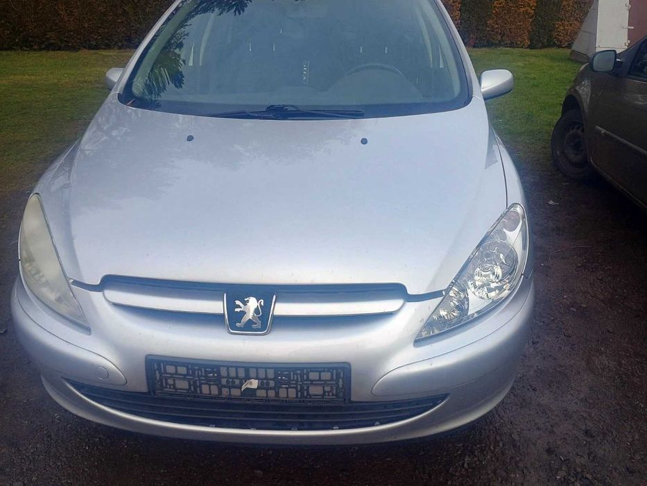 Peugeot 307 KOMPLETNY przód Zderzak Lampy Błotnik Chłodnice Maska EZRC