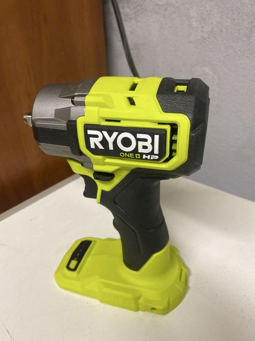 Klucz udarowy RYOBI RIW1838C. Oryginalny 400 Nm