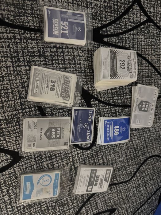 Coleções de cromos e cartas