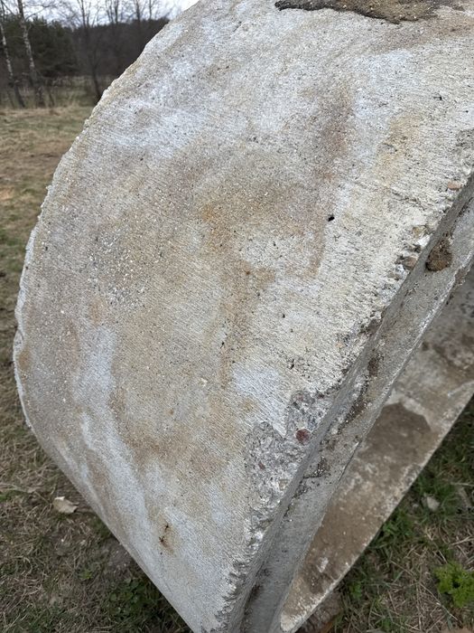 Krąg betonowy 160 cm szerokosci 63 glebokosci