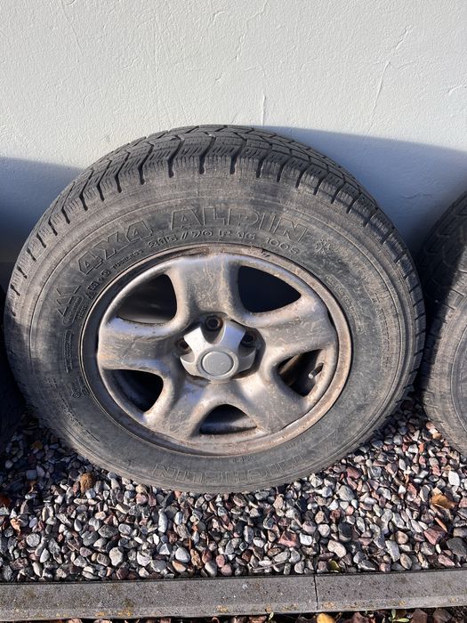 Koła 215/70 R16 opony zimowe