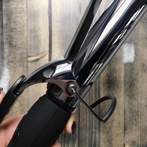 Плойка титанова Make up Trend.