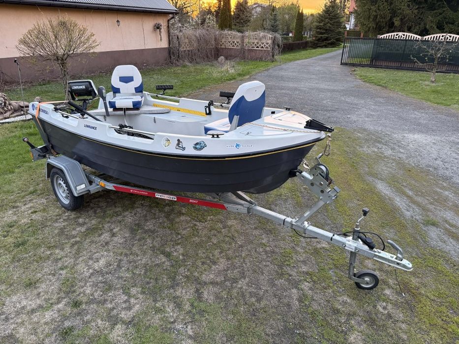 Łódź/Łódka wędkarska KrakenBoat 380 z pełnym wyposażeniem, przyczepką i echosondą
