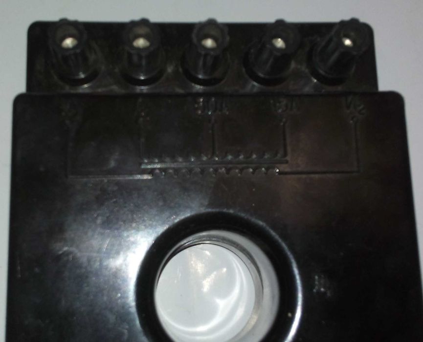 Трансформатор тока УТТ - 5М