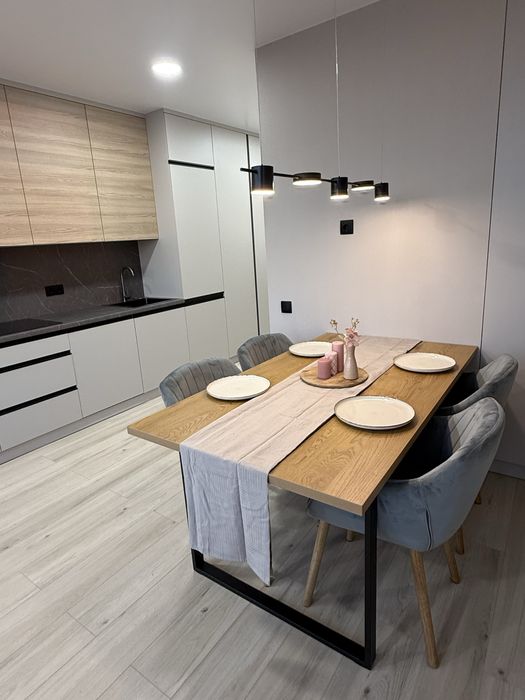 3-кімнатна квартира з видом на Дніпро, два санвузла