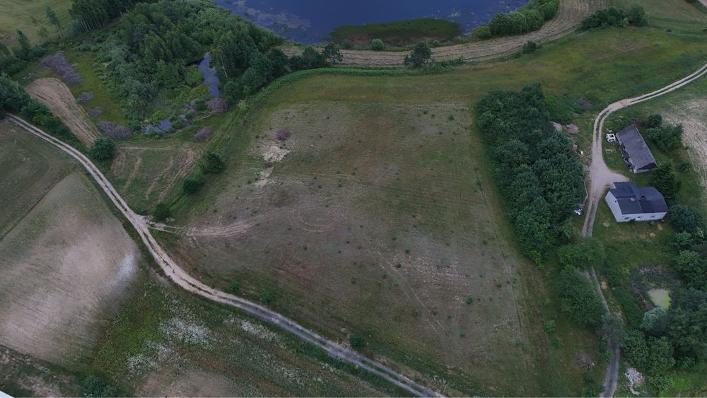Dzialka nad Jeziorem Welk