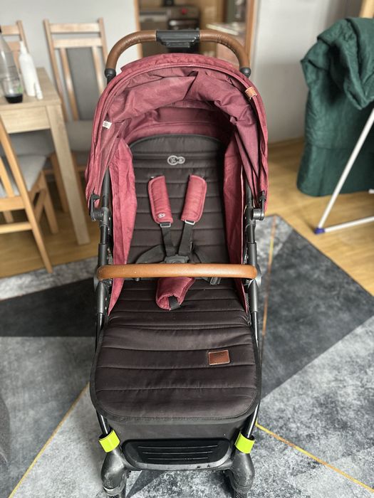 Wózek spacerowy Kinderkraft Grande LX burgundowy