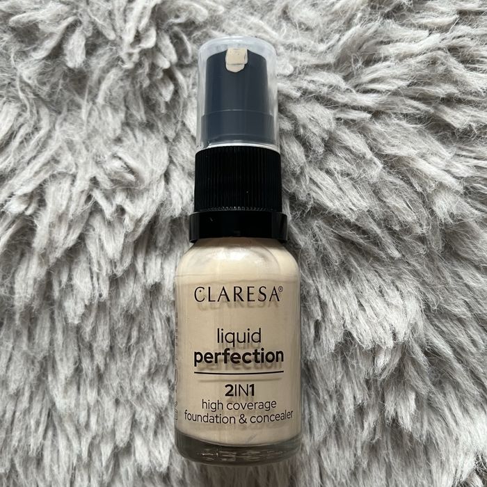 Claresa liquid perfection 101 Light korektor i podkład kryjący 2w1