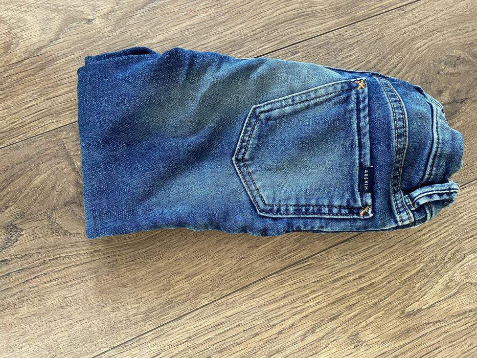 Spodnie chłopięce jeansowe jeansy 104