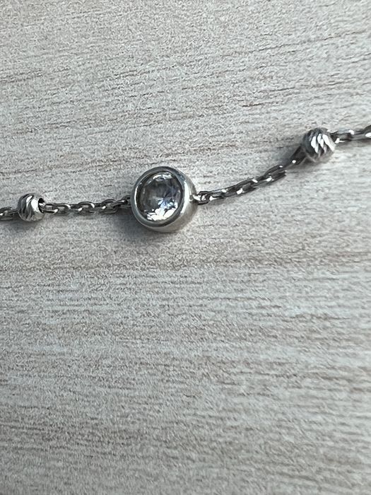 Срібний браслет з камінцем 20 см.