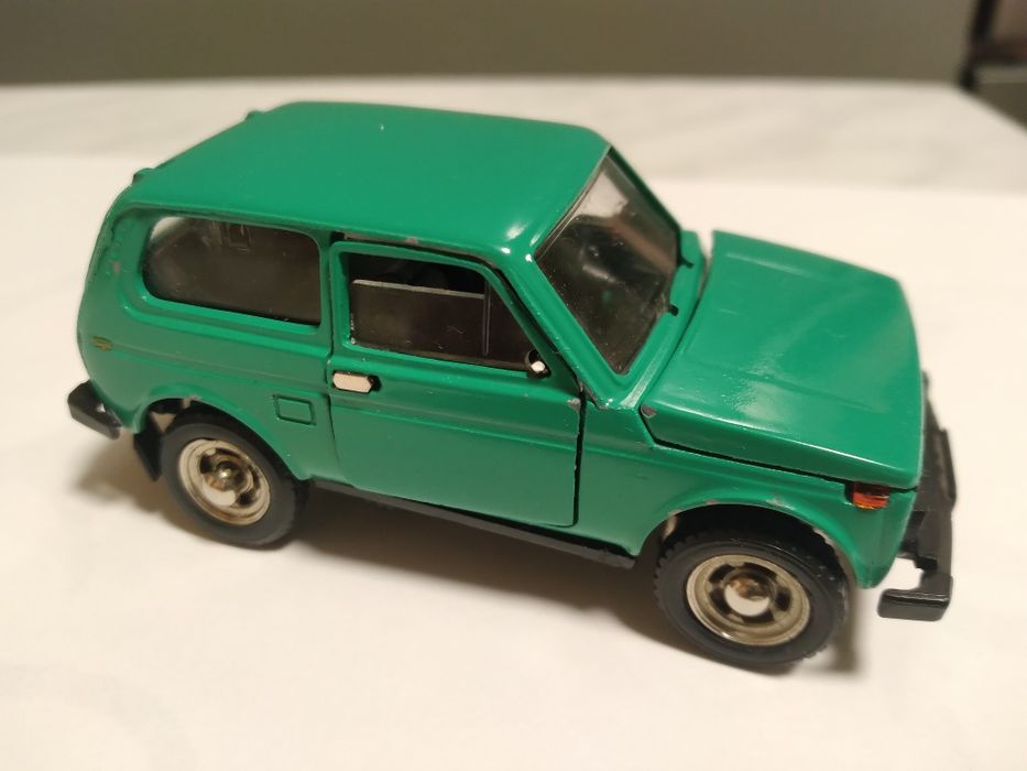 Модель СССР 1:43 Нива ВАЗ-2121