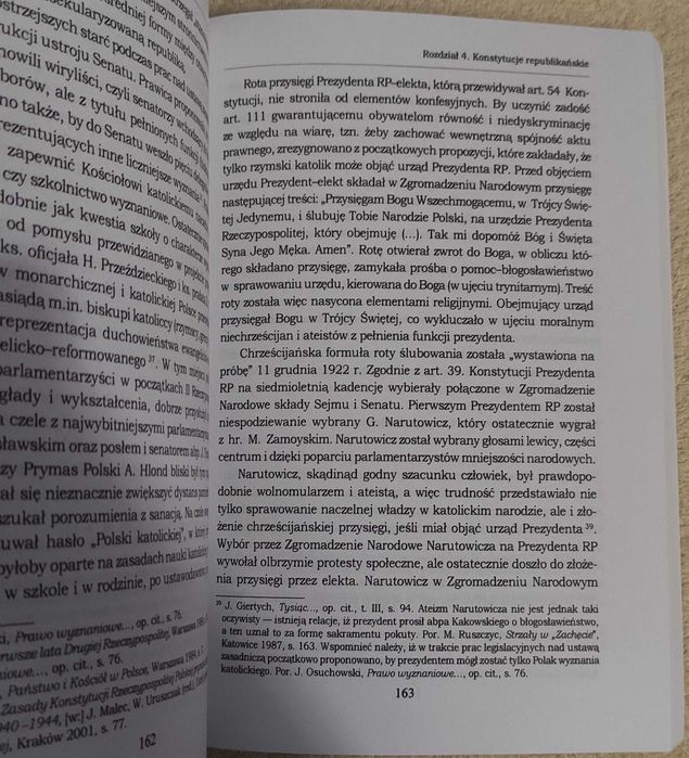 Pod wezwaniem Boga czy narodu? Religia a ustrój... - P. Bała