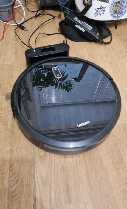 Робот-пилосос Lenovo Robot Vacuum Cleaner E1 на запчастини